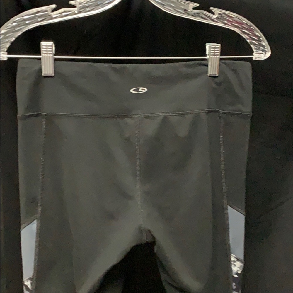 𝅺C9 by Champion exercise leggings - Picture 3 of 4